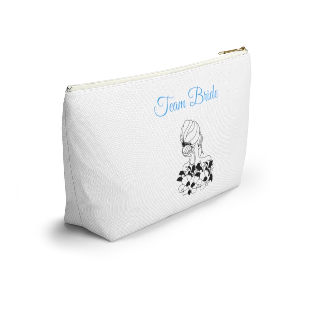 A white bag with a picture of a person and the name steve.