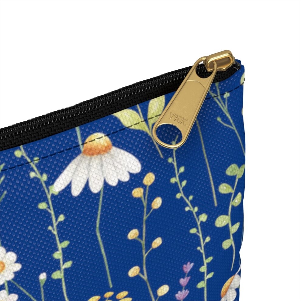 Daisy Floral Makeup Pouch