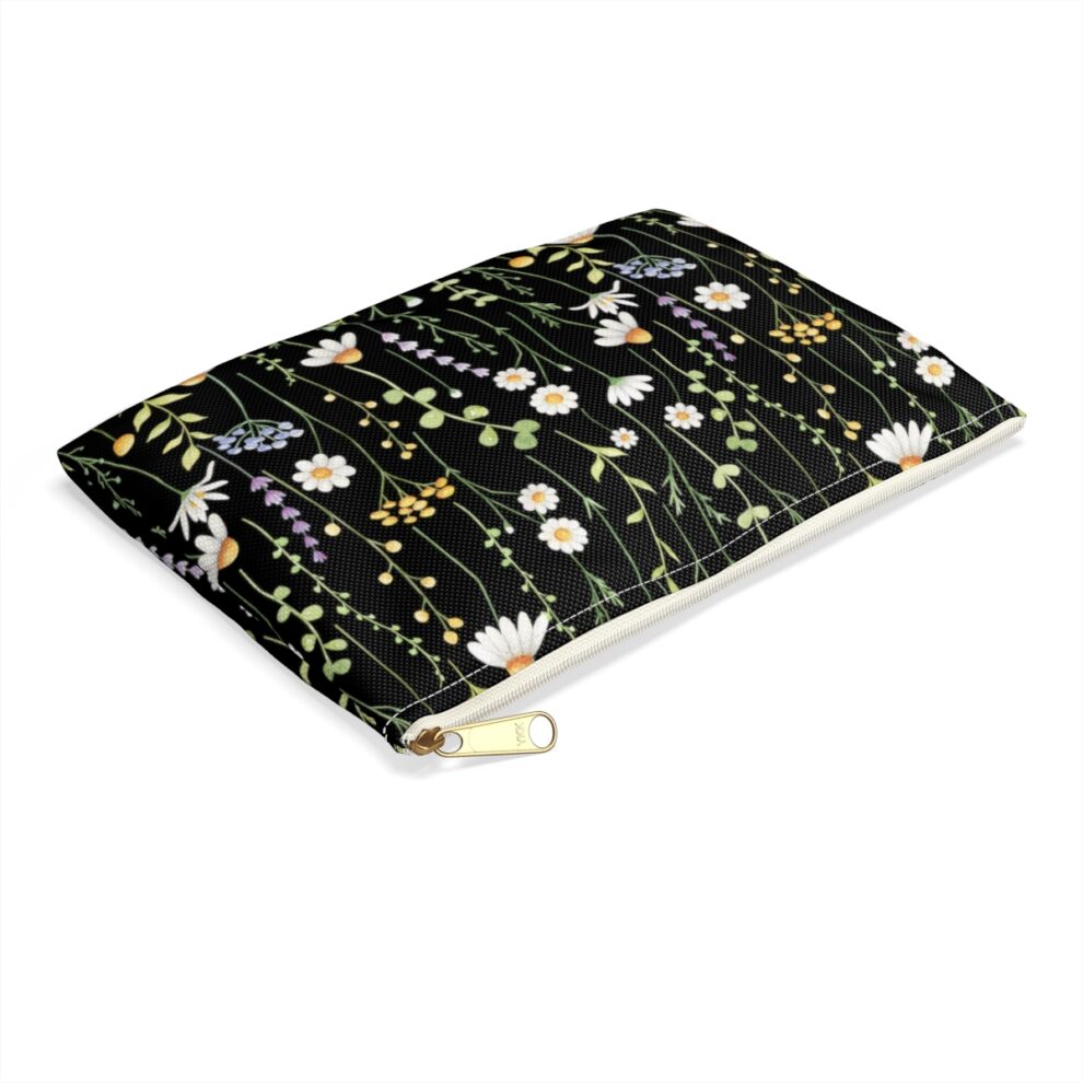 Daisy Accessory Pouch
